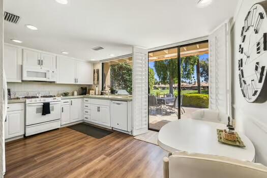 178 Gran Via, Palm Desert, CA 92260