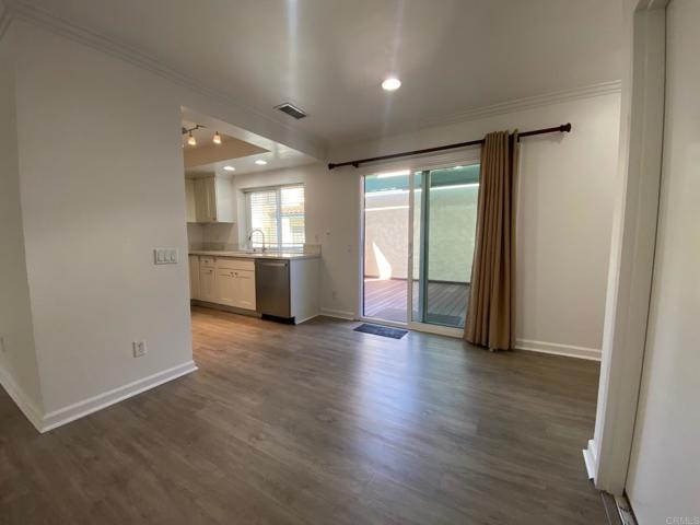 Detail Gallery Image 7 of 20 For 1447 Summit Dr., Chula Vista,  CA 91910 - 2 Beds | 2 Baths