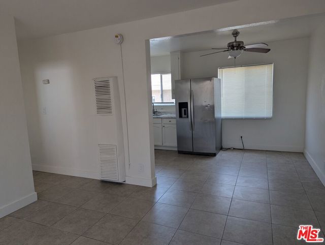 959 S Soto Street, Los Angeles CA: https://media.crmls.org/mediaz/bb580310-d583-4a6e-ad4d-98c07fa96259.jpg