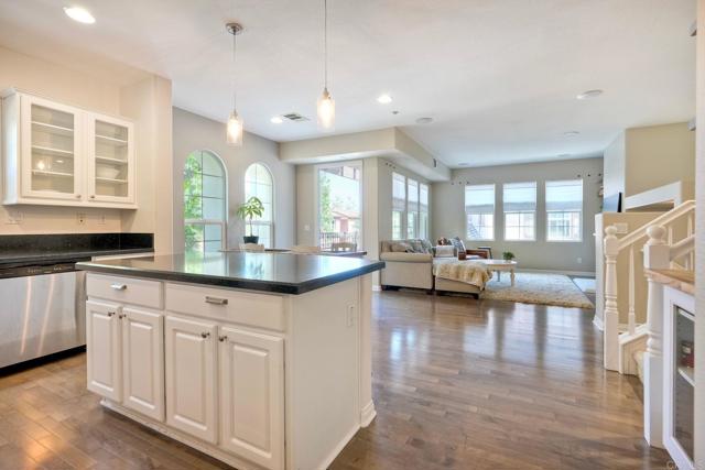 1367 Sky Ridge, San Marcos CA: https://media.crmls.org/mediaz/bb5808a5-8567-4efd-8390-3d3f08eb9378.jpg
