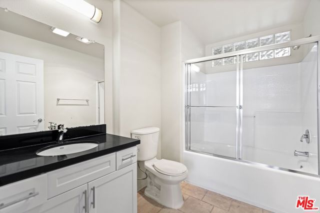1845 Butler Avenue, Los Angeles CA: https://media.crmls.org/mediaz/bb581508-9202-42fe-b5b5-7f8b2eca4273.jpg