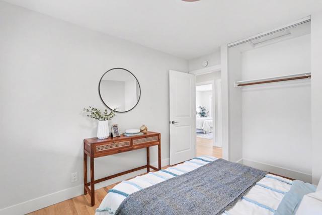 Image 52 of 68 For 710 Henderson Avenue