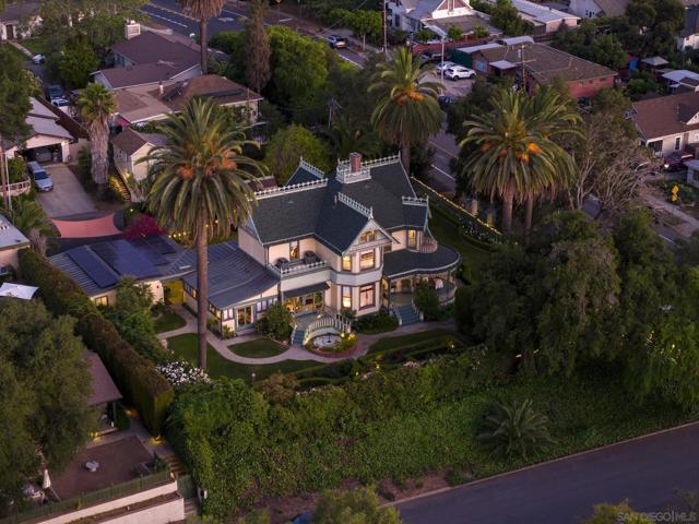 700 S Juniper, Escondido CA: https://media.crmls.org/mediaz/bb5996b3-8896-4aac-94a0-de9dfee724a1.jpg