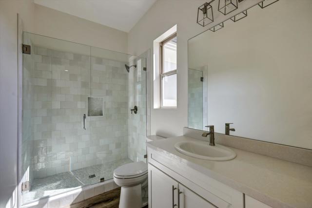 5808 Lake Vista Dr., Bonsall CA: https://media.crmls.org/mediaz/bb5a741e-28d2-4b97-8869-fb4a7878c634.jpg