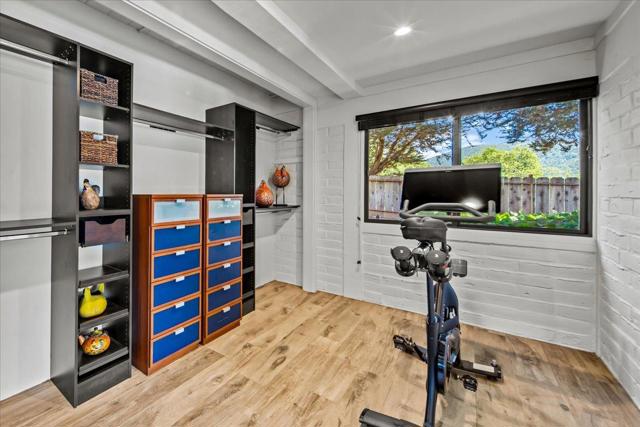 228 Vista Verde, Carmel Valley CA: https://media.crmls.org/mediaz/bb5cba43-5b60-4581-b198-ba4d3b3052c1.jpg