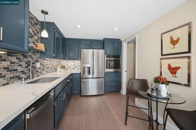 1458 Stanley Dollar Dr., Walnut Creek CA: https://media.crmls.org/mediaz/bb5e9d2e-6c60-40a3-be20-9938a03763ba.jpg