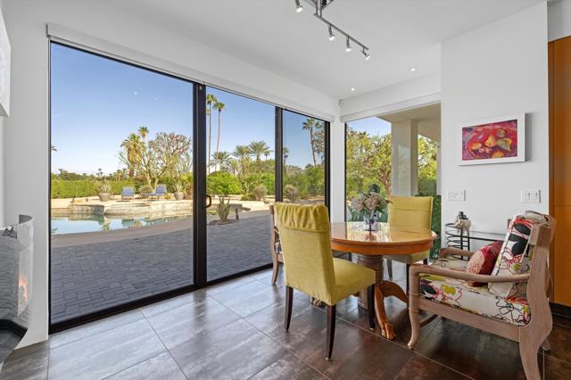 10 Clancy Lane S, Rancho Mirage, CA 92270