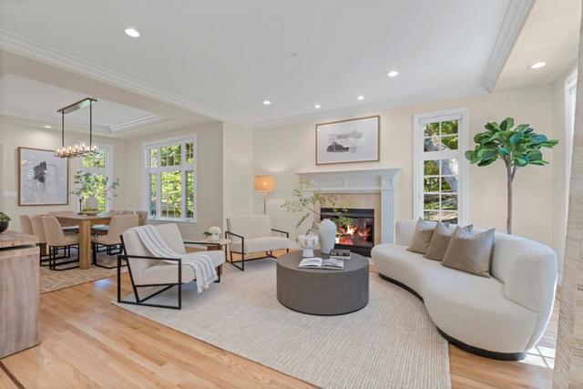 739 Oak View Way, Redwood City CA: https://media.crmls.org/mediaz/bb5f9965-ed0b-406a-9b98-91b9f529fc26.jpg