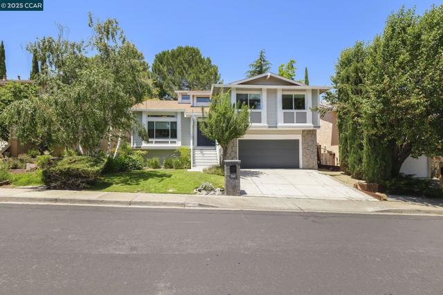 1169 Discovery Way, Concord CA: https://media.crmls.org/mediaz/bb5f9c2a-abd5-44e8-9412-aed27db9606b.jpg
