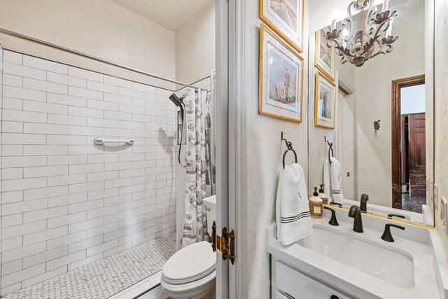 Image 31 of 62 For 56375 Bighorn Drive
