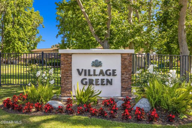 27-web-or-mls-Upmarketmedia_Village Gree