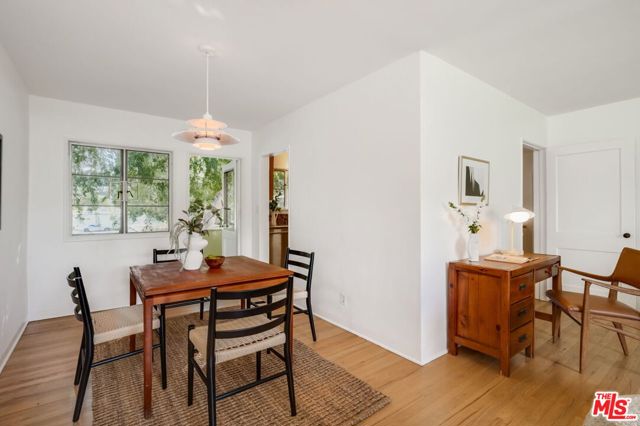 5172 1/2 Village, Los Angeles CA: https://media.crmls.org/mediaz/bb6202ef-55e6-415a-a6c3-309e70067310.jpg
