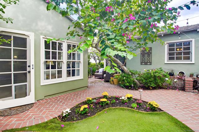 3039 Dumas Street, San Diego CA: https://media.crmls.org/mediaz/bb621fea-1dc8-46ce-8441-37a92dbc8575.jpg