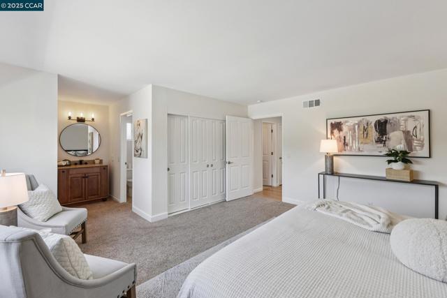 36 Playa Ct, San Ramon CA: https://media.crmls.org/mediaz/bb624376-e09f-4ea6-996a-9bec4f5383cc.jpg
