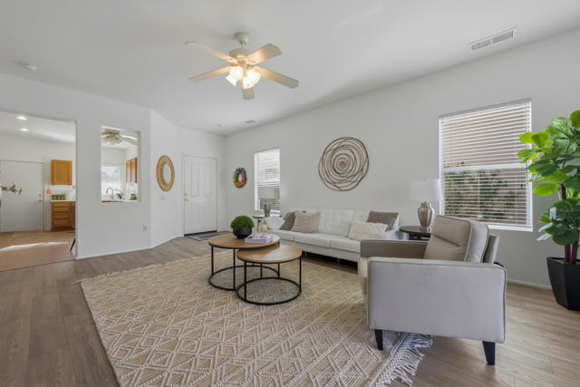 78584 Glastonbury Way, Palm Desert CA: https://media.crmls.org/mediaz/bb628d72-9217-4750-9035-783e4030b9b5.jpg