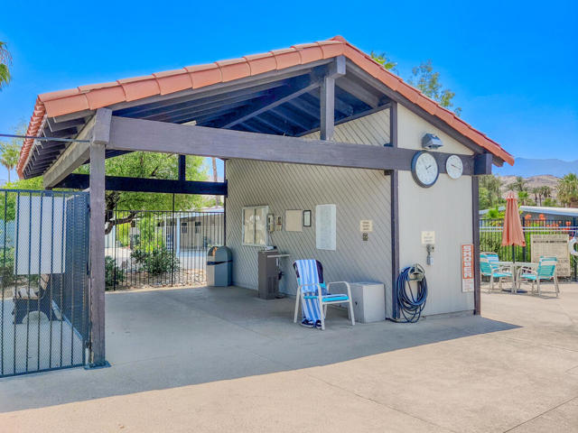 81 (pool near property)