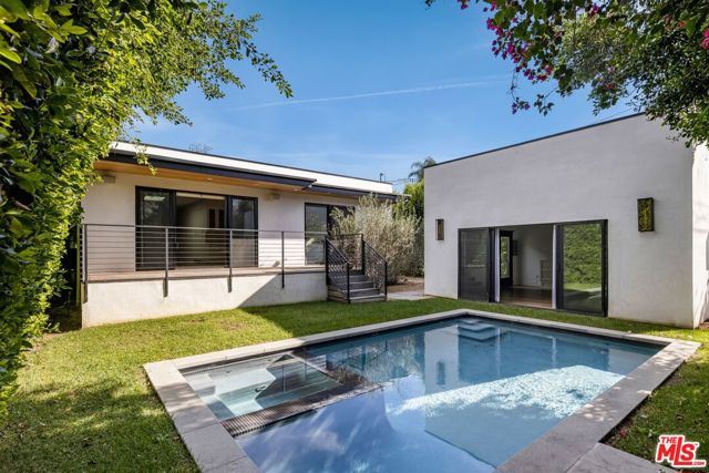 123 S Kilkea Drive, Los Angeles CA: https://media.crmls.org/mediaz/bb643953-826c-4471-ae05-d6722998c3ea.jpg