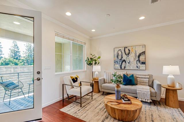 6215 White Moonstone Court, San Jose CA: https://media.crmls.org/mediaz/bb66b817-094a-4f93-bab3-03e5b7c89aed.jpg