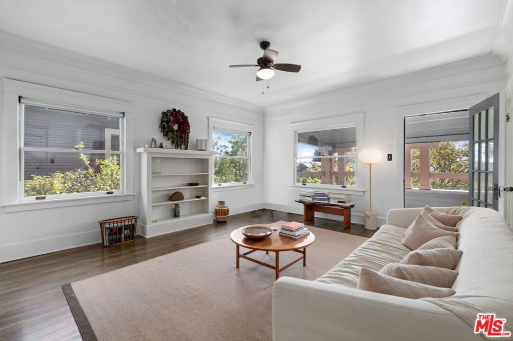 MLS #25534307 img 17