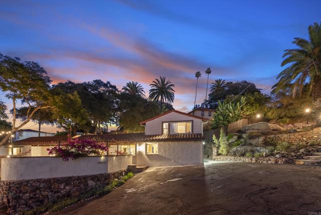 10013 Pandora Drive, La Mesa CA: https://media.crmls.org/mediaz/bb68ee6f-0d02-4461-bf5c-0f7e1aed98be.jpg