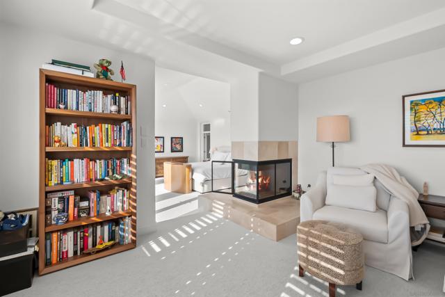 3930 Torrey Hills Lane, San Diego CA: https://media.crmls.org/mediaz/bb692e1a-61e3-4cd0-afce-44ac9f0adc20.jpg