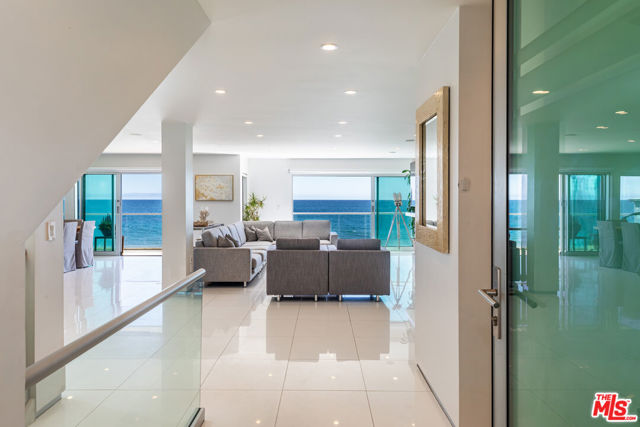 Drew Fenton | 26050 Pacific Coast Highway Malibu CA | MLS: 7423645
