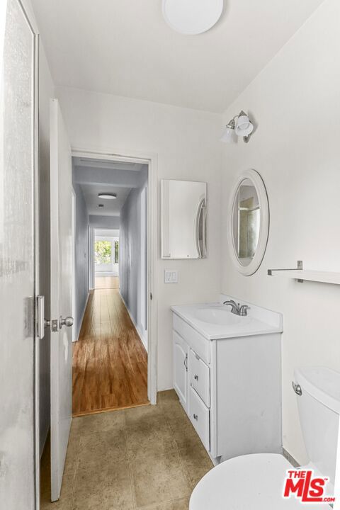 2652 Stoner Avenue, Los Angeles CA: https://media.crmls.org/mediaz/bb6c376f-8f2f-49f7-b1fe-6fafaaf5e3da.jpg