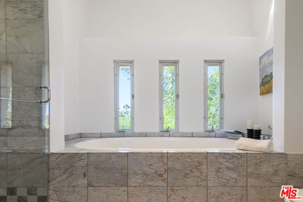 12236 LAUREL TERRACE DriveStudio City img 18