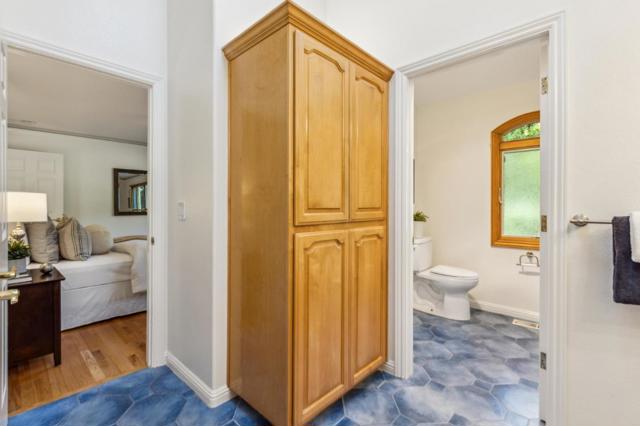 18500 Hillview Drive, Monte Sereno CA: https://media.crmls.org/mediaz/bb6dee7f-6213-42b4-98c8-10e77266cb00.jpg
