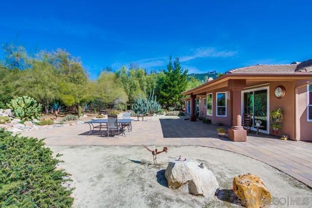 Image 36 of 44 For 16270 Pauma Valley Dr