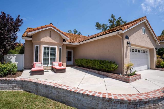 39668 Roripaugh Road, Temecula CA: https://media.crmls.org/mediaz/bb6e5389-c4da-4cde-b225-868cbef7388a.jpg