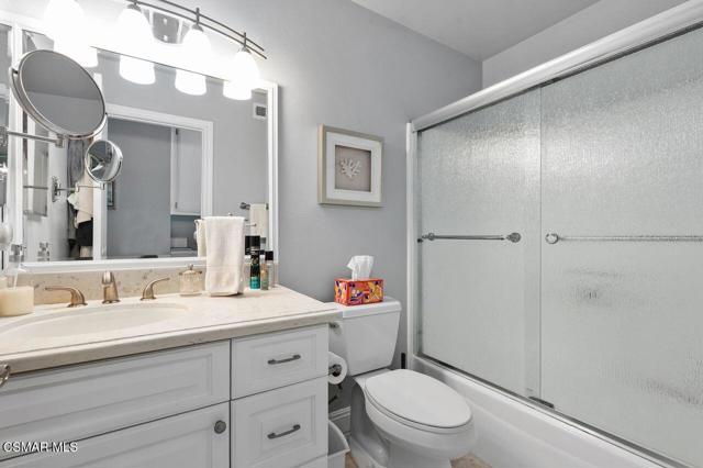1282 Stonewood Court, San Pedro CA: https://media.crmls.org/mediaz/bb6f98ec-8b26-4b6e-b122-ac8a89d09419.jpg
