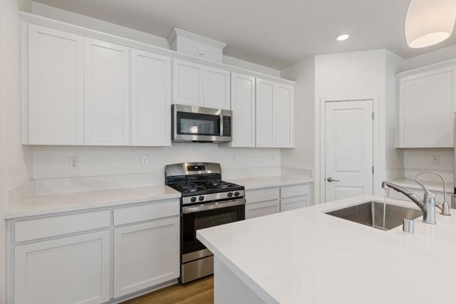 1631 Aleppo Lane, Sacramento CA: https://media.crmls.org/mediaz/bb6f9c9d-f044-4f51-95f7-149111b67377.jpg