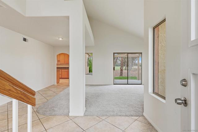 4596 Coronado Drive, Oceanside CA: https://media.crmls.org/mediaz/bb6fc88f-1c16-4cb0-b46c-fd7d933c68b0.jpg