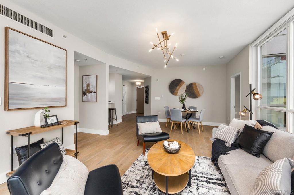 1240 India St. - photo 4