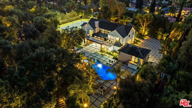 Details for 18762 Wells Drive, Tarzana, CA 91356