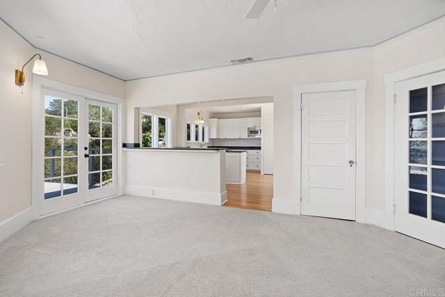 Detail Gallery Image 13 of 67 For 1654 Camino Del Mar Upper,  Del Mar,  CA 92014 - 3 Beds | 3 Baths