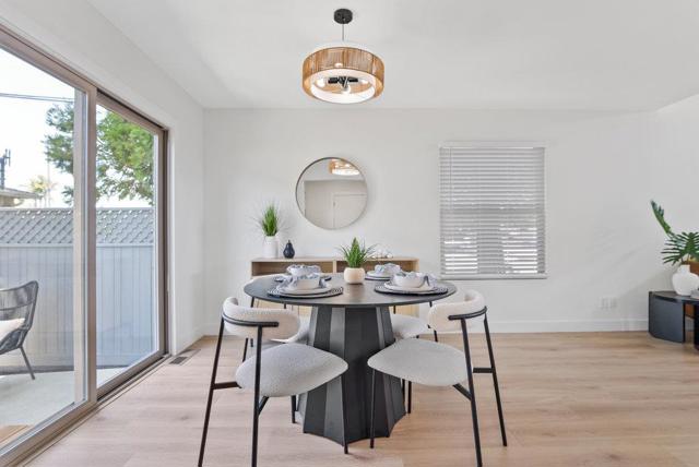 751 7th Avenue, Santa Cruz CA: https://media.crmls.org/mediaz/bb718eed-5438-46e0-ad81-59c640fc1833.jpg