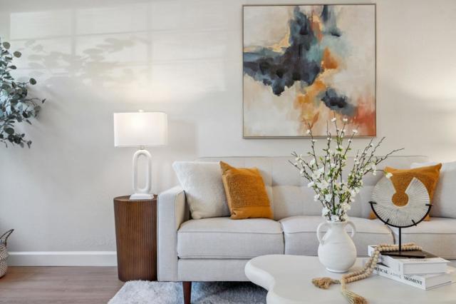 1045 Grebe Street, Foster City CA: https://media.crmls.org/mediaz/bb719bda-cdd8-4c2d-a458-cf5c442602c5.jpg