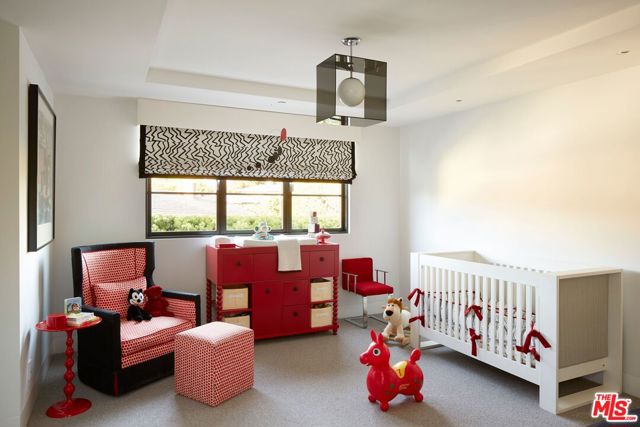 400 Amalfi Drive photo 25