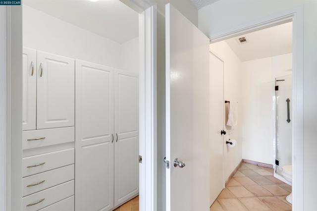 171 Nantucket Ln, Vallejo CA: https://media.crmls.org/mediaz/bb730d7b-f310-4dcd-b7c9-4d03d54c6c08.jpg
