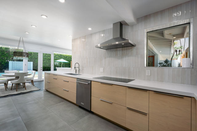 1529 S Riverside Drive, Palm Springs, CA 92264
