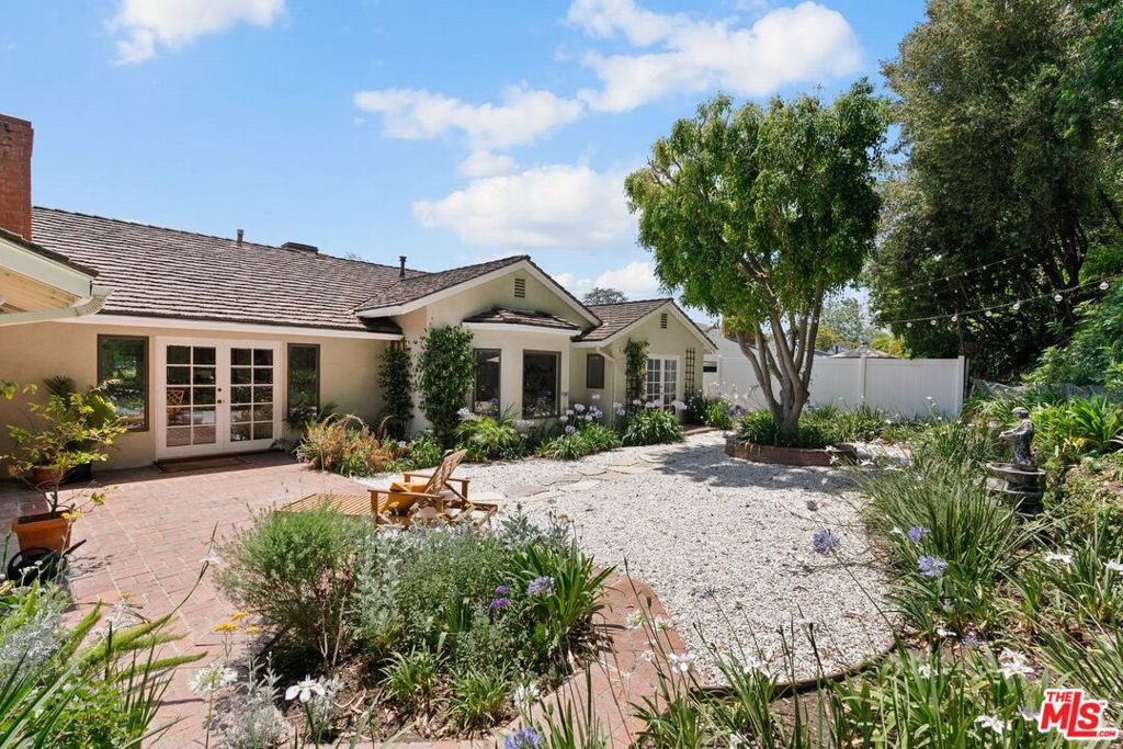 MLS #26862395 image #24