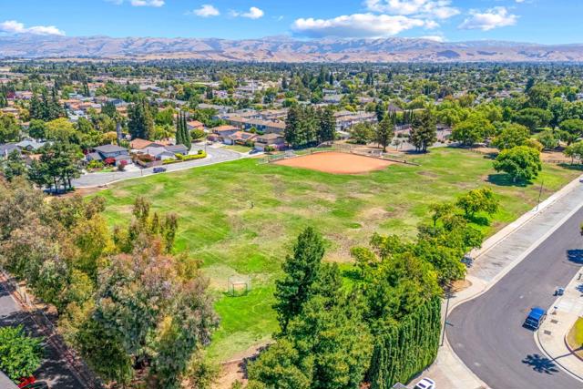 5626 Calmor Avenue, San Jose CA: https://media.crmls.org/mediaz/bb76380c-91a9-4f3a-9456-9a977bea9898.jpg