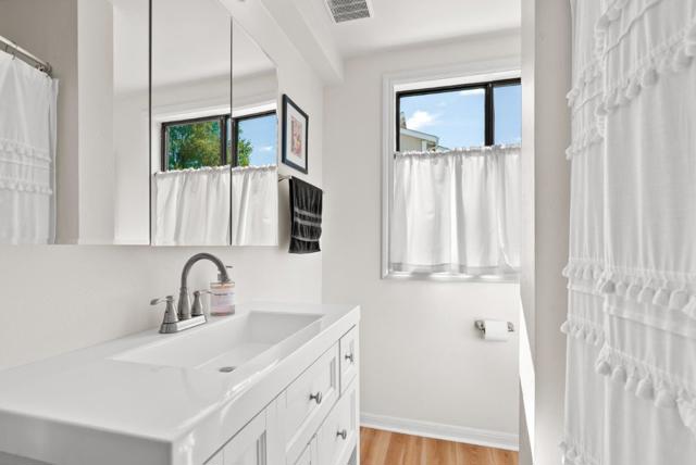 7919 Empire Grade, Santa Cruz CA: https://media.crmls.org/mediaz/bb765608-3495-491d-a20a-a17e01f033eb.jpg
