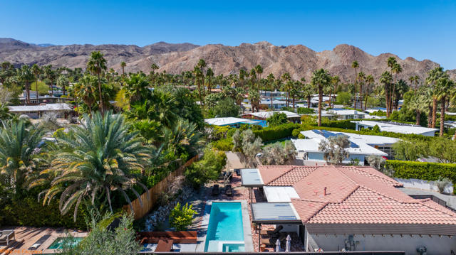 42602 Rancho Mirage Lane, Rancho Mirage CA: https://media.crmls.org/mediaz/bb76bf73-b2c8-4a70-ab25-b3923958f18a.jpg