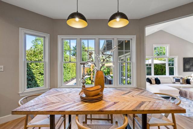 113 Wildwood Avenue, San Carlos CA: https://media.crmls.org/mediaz/bb77157e-2253-4c1c-908f-0f6acd152e51.jpg
