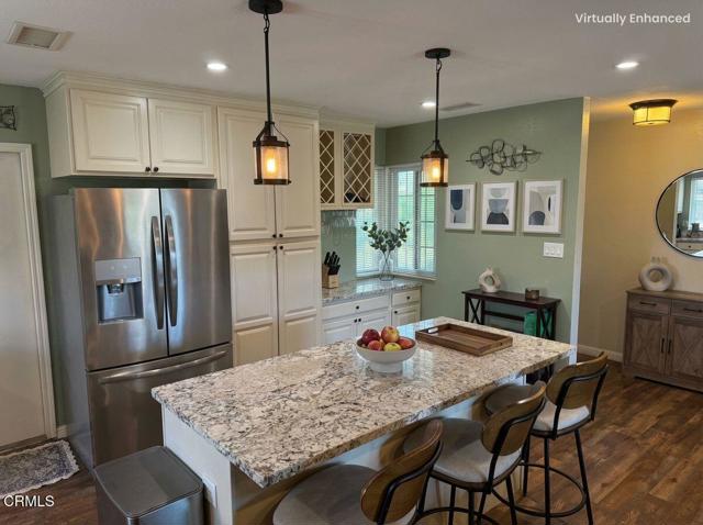 Detail Gallery Image 4 of 12 For 860 Morro Way, Oxnard,  CA 93033 - 4 Beds | 2 Baths