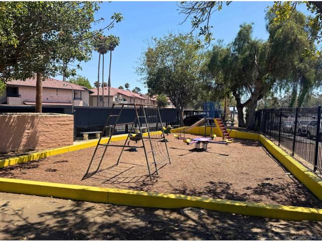 875 W San Ysidro Blvd, San Ysidro CA: https://media.crmls.org/mediaz/bb78f38e-eb80-474d-bd7d-5460d19dcf37.jpg