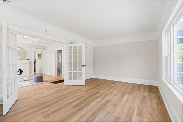 Image 13 of 57 For 551 53rd St  